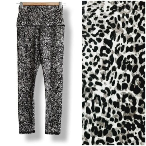 EVOLUTION & CREATION The Mia Legging High Waist Crop Leopard Print Sz XS - Picture 1 of 10